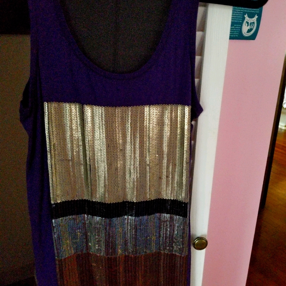 Express Imbellished tunic sz. SMALL